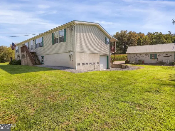 734 Long Run Rd, Mill Hall, PA 17751