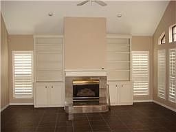 2nd image of 6988 Oakwood Park