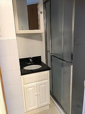 5th image of 226 Thompson St APT 13