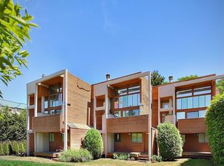 12228 Greenwood Ave N #2, Seattle, WA 98133
