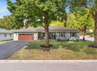 3125 Dover St, Saint Joseph, MO 64506