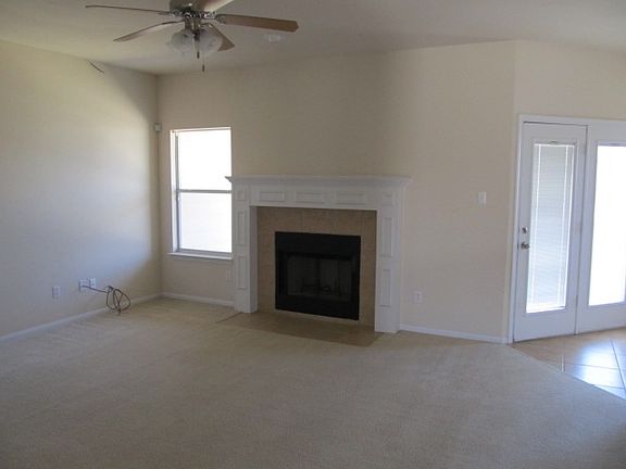 5th image of 6009 Shamrock Dr