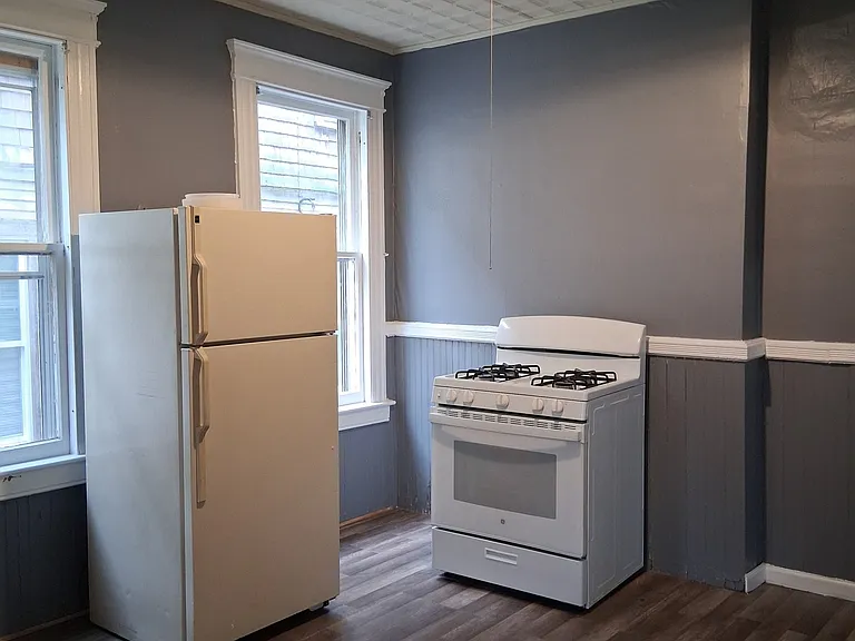 146 Chestnut Ave #1 — Photo 7