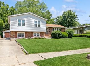 2710 Blanchard Rd, Waukegan, IL 60087