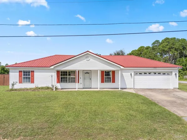 1963 Salamanca St, Navarre, FL 32566