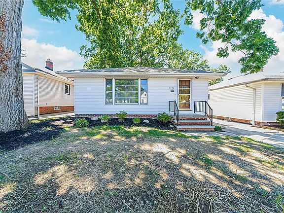2nd image of 5550 Cumberland Dr