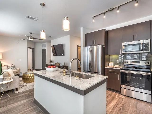 Overture Flower Mound 55+ Apartment Homes — Photo 39