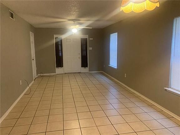 3rd image of 5756 Tullis Dr