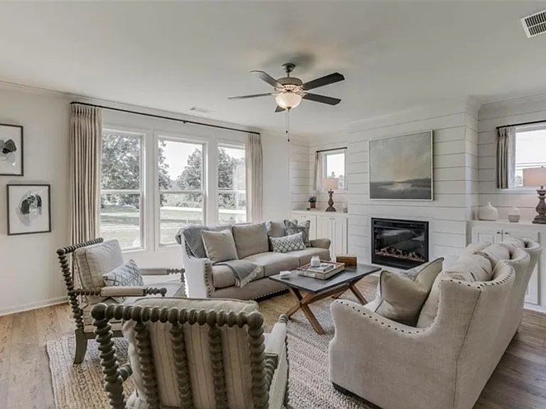 5453 Trillium Way — Photo 5