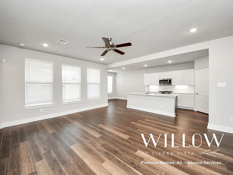 10518 Moon Valley Ln — Photo 7