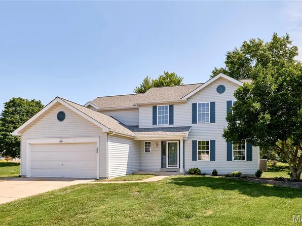 3884 Affirmed Dr, Florissant, MO 63034
