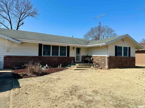 504 Easthaven Dr, Centralia, IL 62801