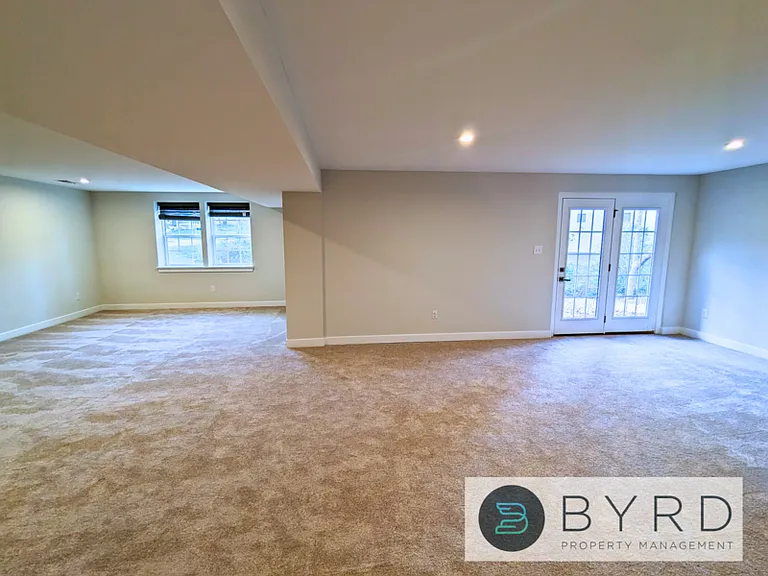 15700 Cambria Cove Blvd — Photo 40