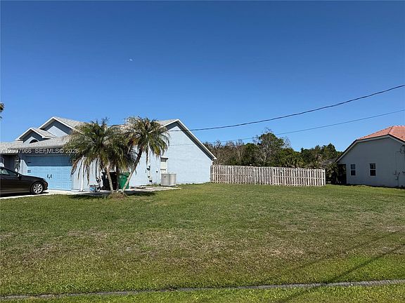 2nd image of 5395 NW South Crisona Cir