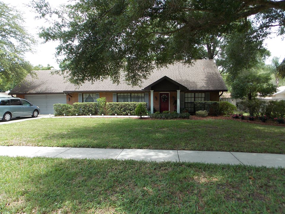 1st image of 9202 Hollyridge Pl