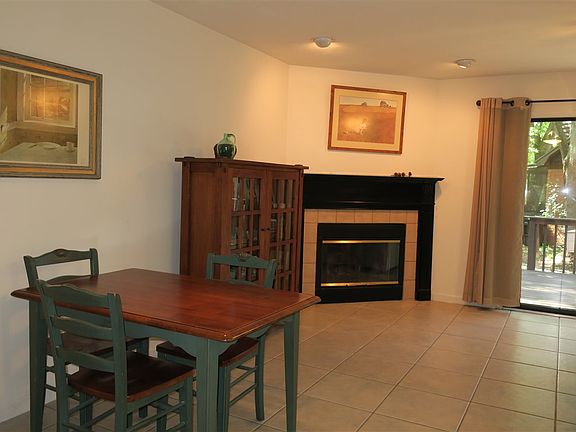 3rd image of 4422 Stratfordshire Ct #27