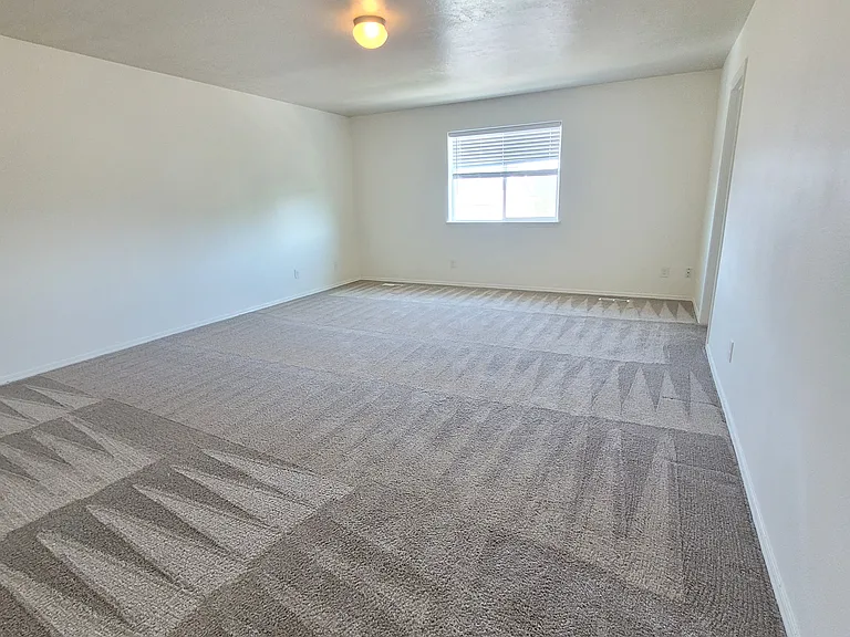 2556 E Copper Point — Photo 43