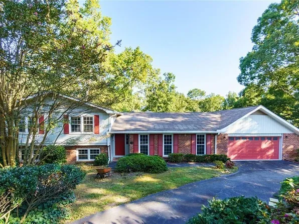 4201 Fairgreen Ter NE, Marietta, GA 30068