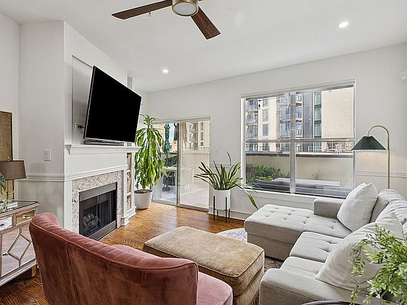 2nd image of 3333 Darcy St Unit 2106