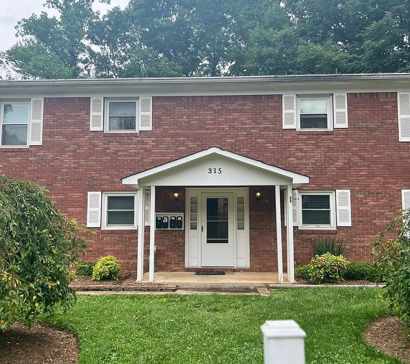 315 Kenilworth Rd