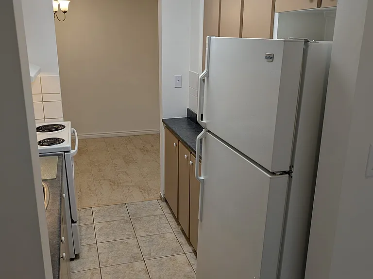 2044 Arrowsmith Dr #202A — Photo 7
