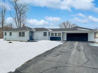 14 Mountain View Ln, Colebrook, NH 03576