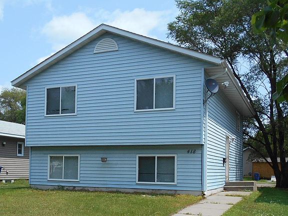 3rd image of 418 21st Ave N