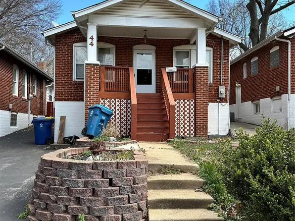 44 S Hartnett Ave, Saint Louis, MO 63135