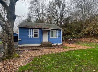 351 N K St, Cottage Grove, OR 97424