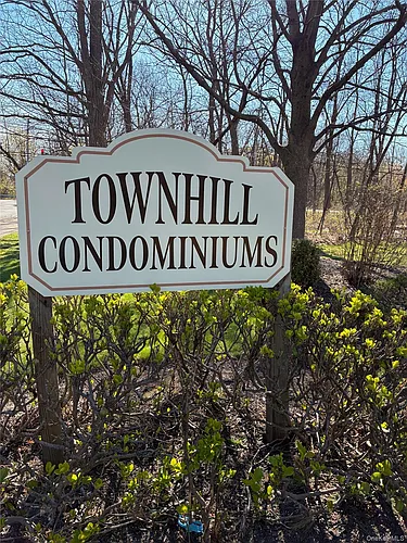 401 Town Hill Rd #1D Photo 1