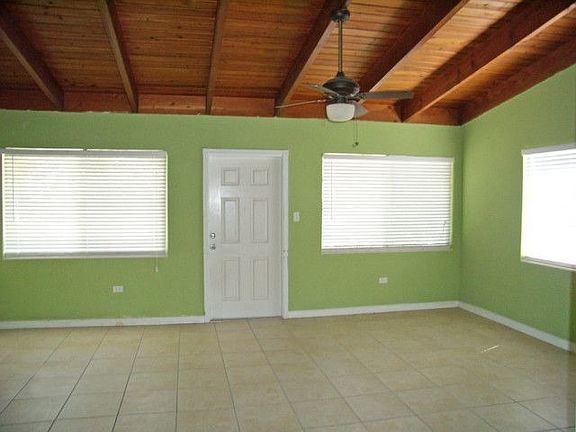 3rd image of 156 Casa Ct