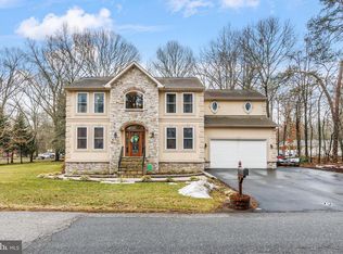 415 Metropolitan Blvd, Pasadena, MD 21122