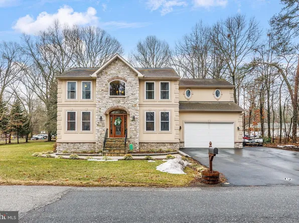 415 Metropolitan Blvd, Pasadena, MD 21122