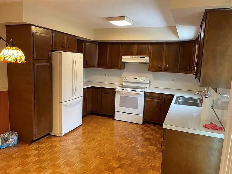 113 Sandy Dr — Photo 34