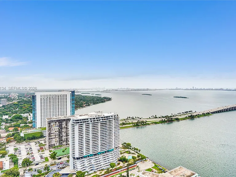 501 NE 31st St #Penthouse 4102 — Photo 38