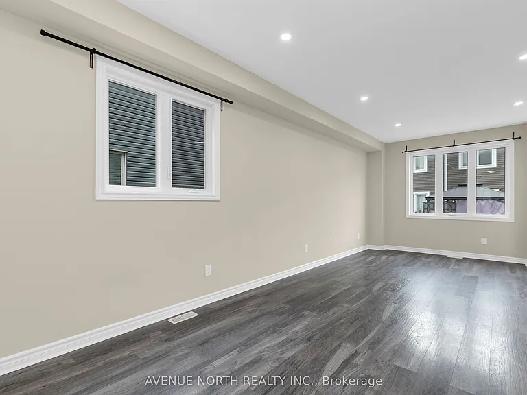 940 Kilbirnie Dr — Photo 16