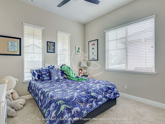 3rd image of 2713 Miramar Ln