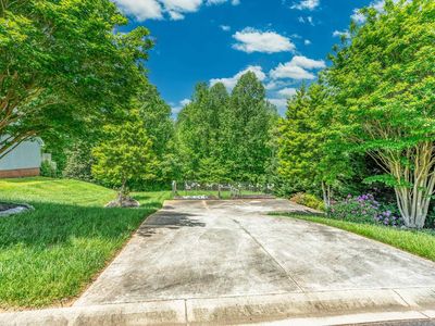 129 Faulkner Cir, Greer, SC, 29651