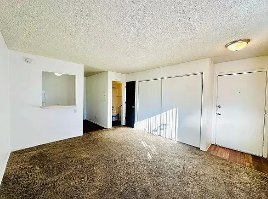 Santa Cruz Apartments - Studios, 1 Bedroom and 2 Bedrooms with Pool! — Photo 13
