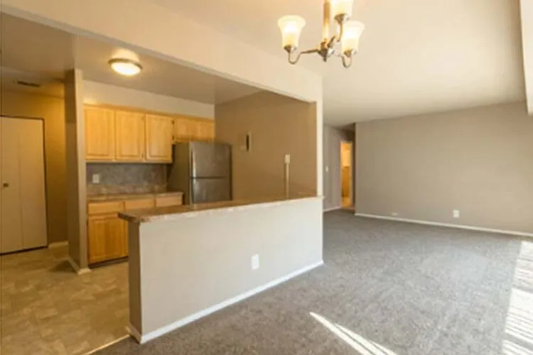 4412 Old Court Rd — Photo 5