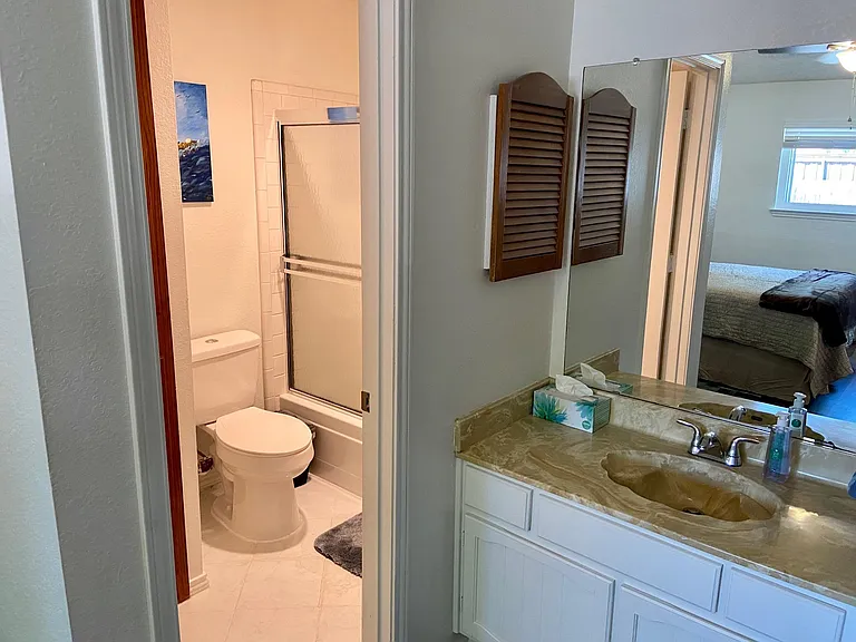 Clover Ln — Photo 10