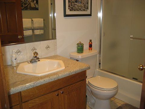 Main Bathroom