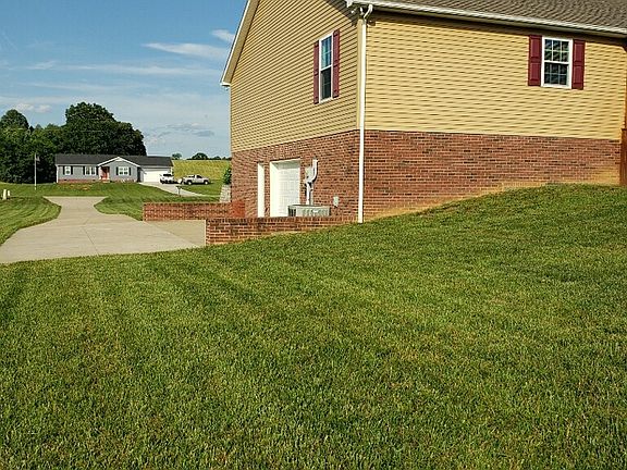 3rd image of 95 Woodson Way