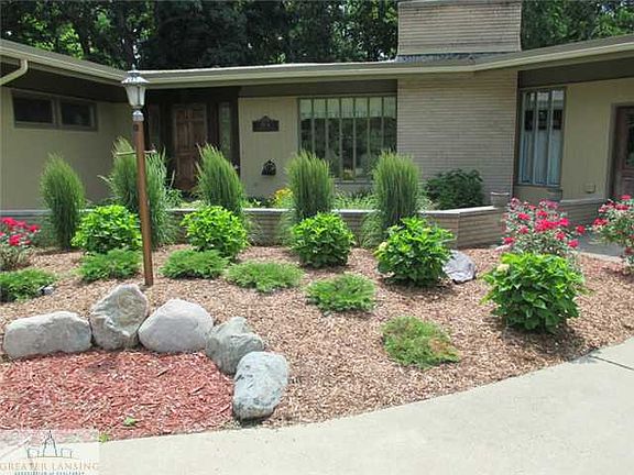 2nd image of 804 Cumberland Dr