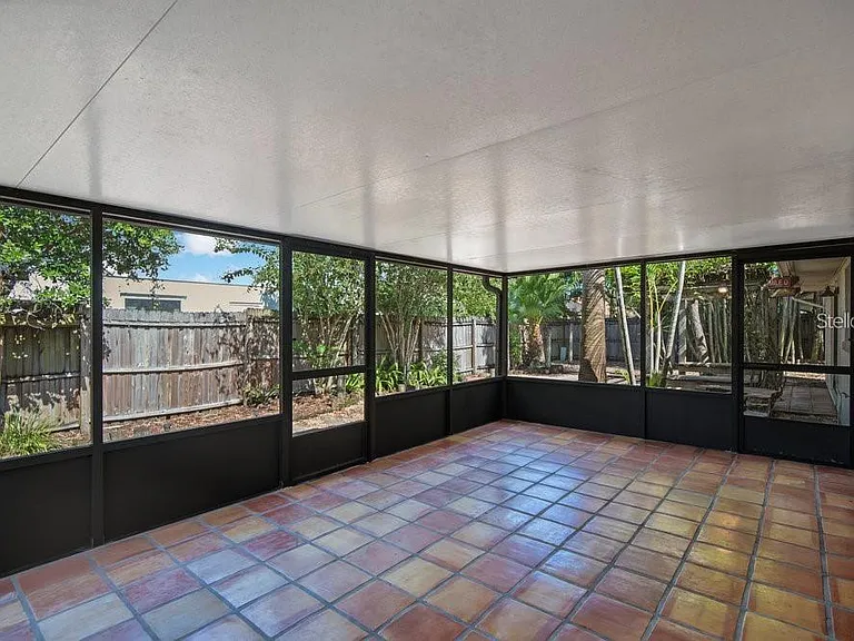 1763 Lady Slipper Cir — Photo 16