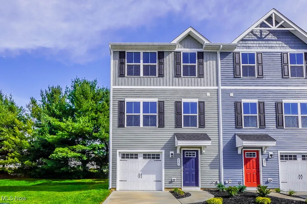 263 Slate Ridge Dr photo 1