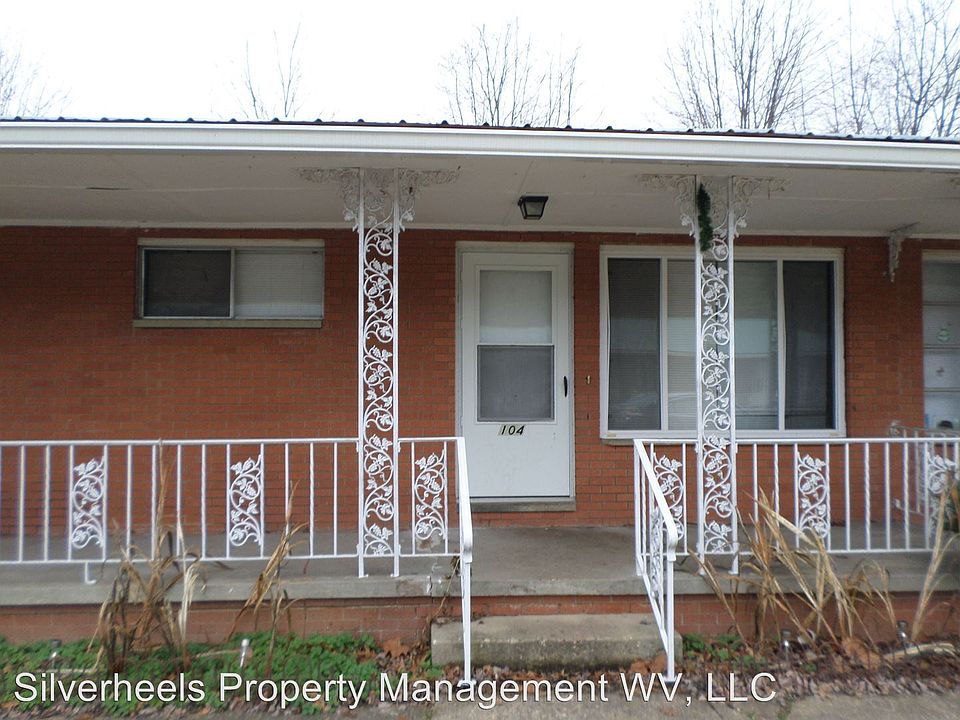 1st image of 61 Palmer Dr APT 104