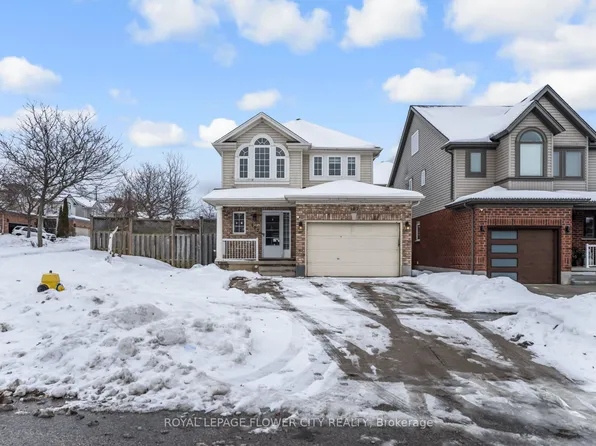 107 Skipton Cres, Cambridge, ON N3C 4P2