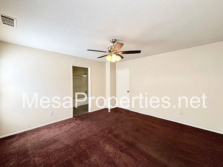 14451 Green River Rd — Photo 14