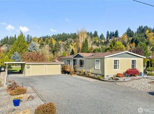 9821 Dechaux Rd E, Edgewood, WA 98371